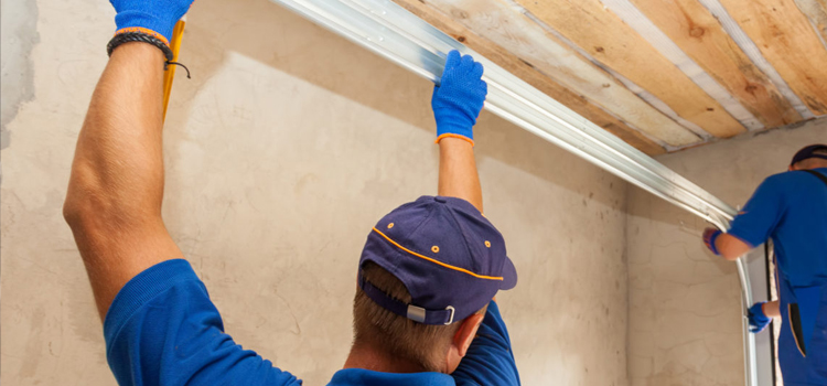 commercial overhead garage door repair in Ventura